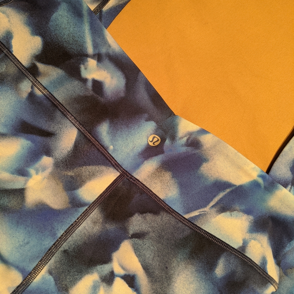 Lululemon leggings - Picture 2 of 6